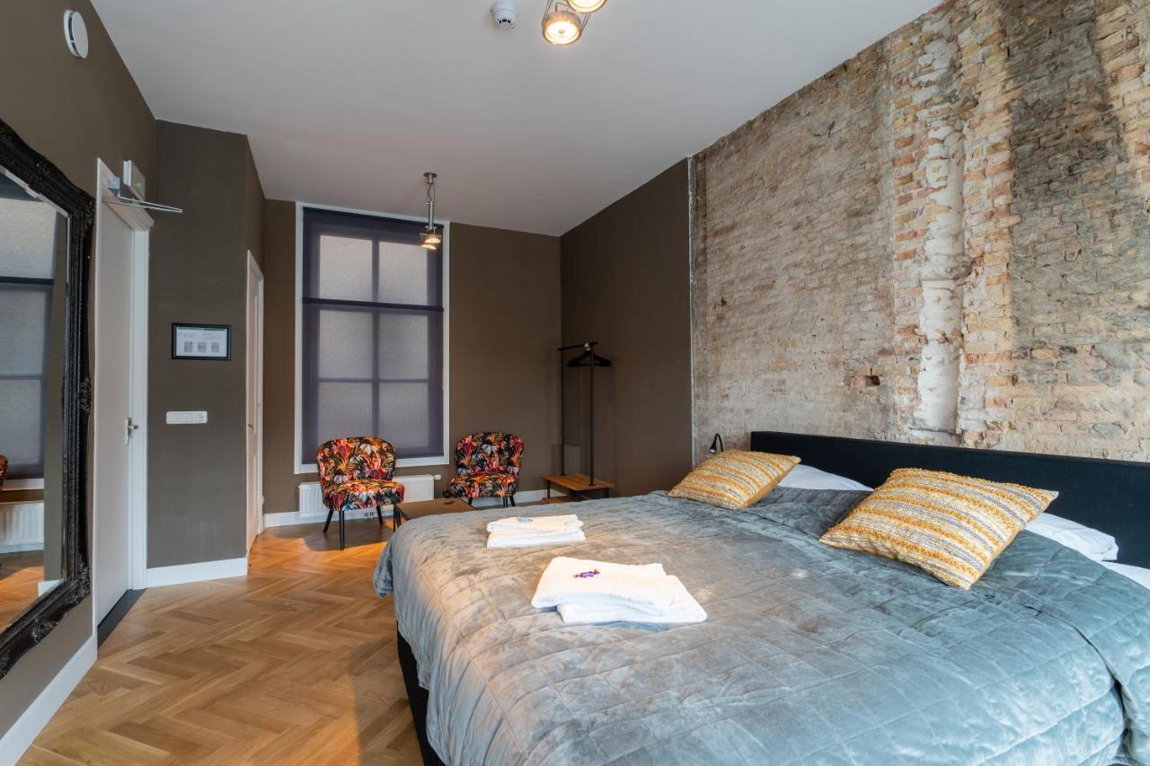 Stadslogement Hoogend سنيك المظهر الخارجي الصورة